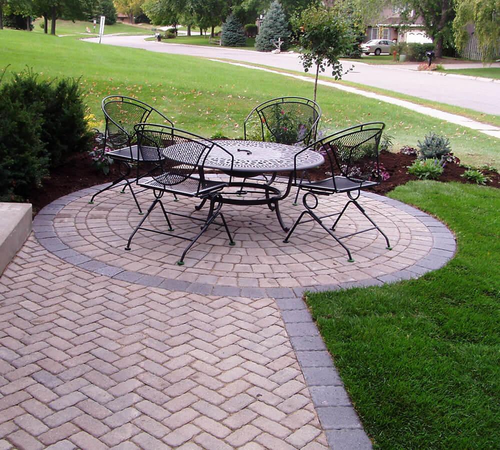 Paver Walkway and Patio Services